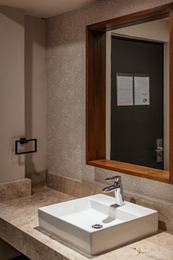 Hotel Mid Project Мерида Екстериор снимка